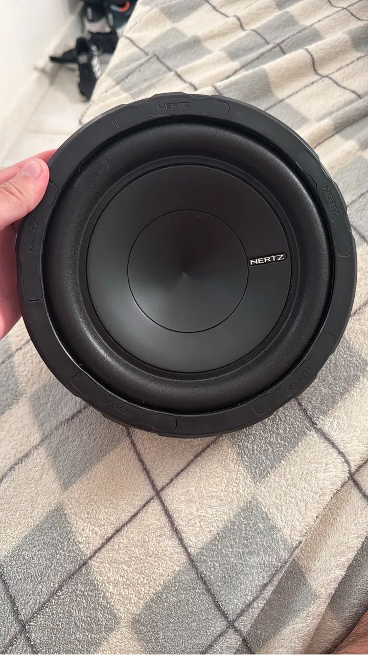 Subwoofer Hertz 8 pol. 