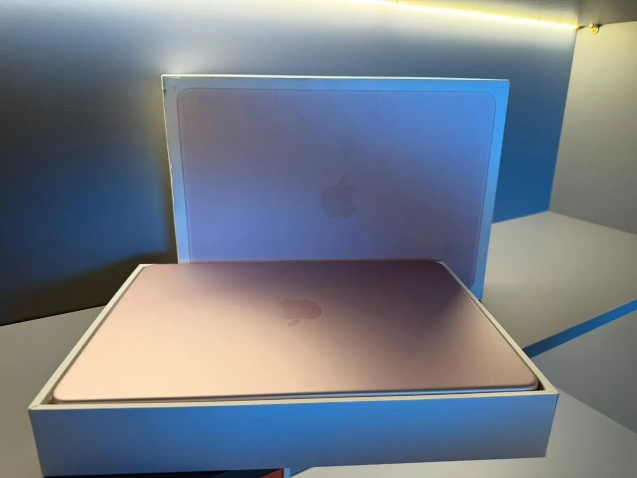 MacBook neo 256gb/8gb rosa seminovo garantia apple - Notebooks