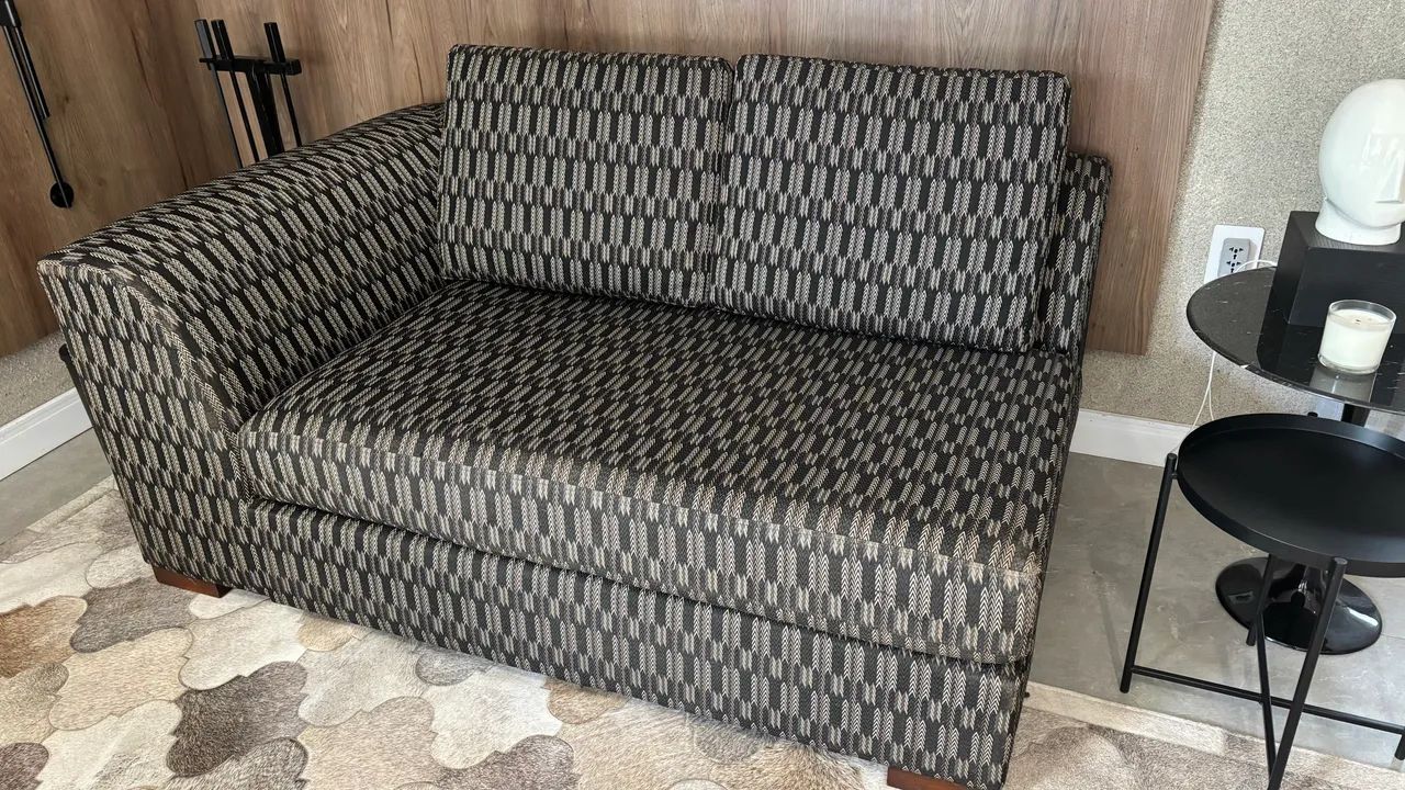 Sofá 2 lugares - Foto 2