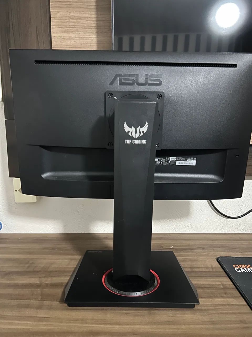 MONITOR ASUS TUF GAMING 144HZ IPS COM AJUSTE DE ALTURA E ÂNGULO - Foto 4