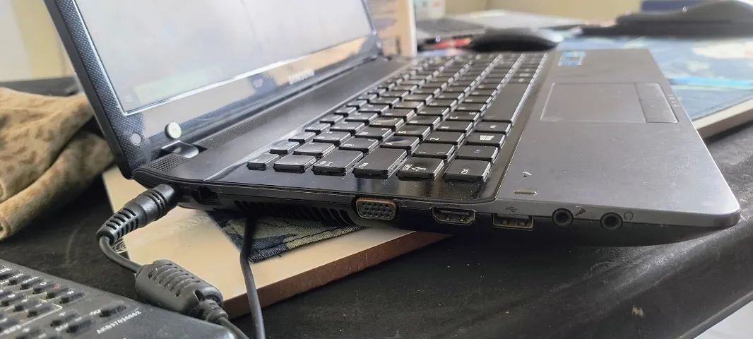 Notebook Samsung. - Foto 3