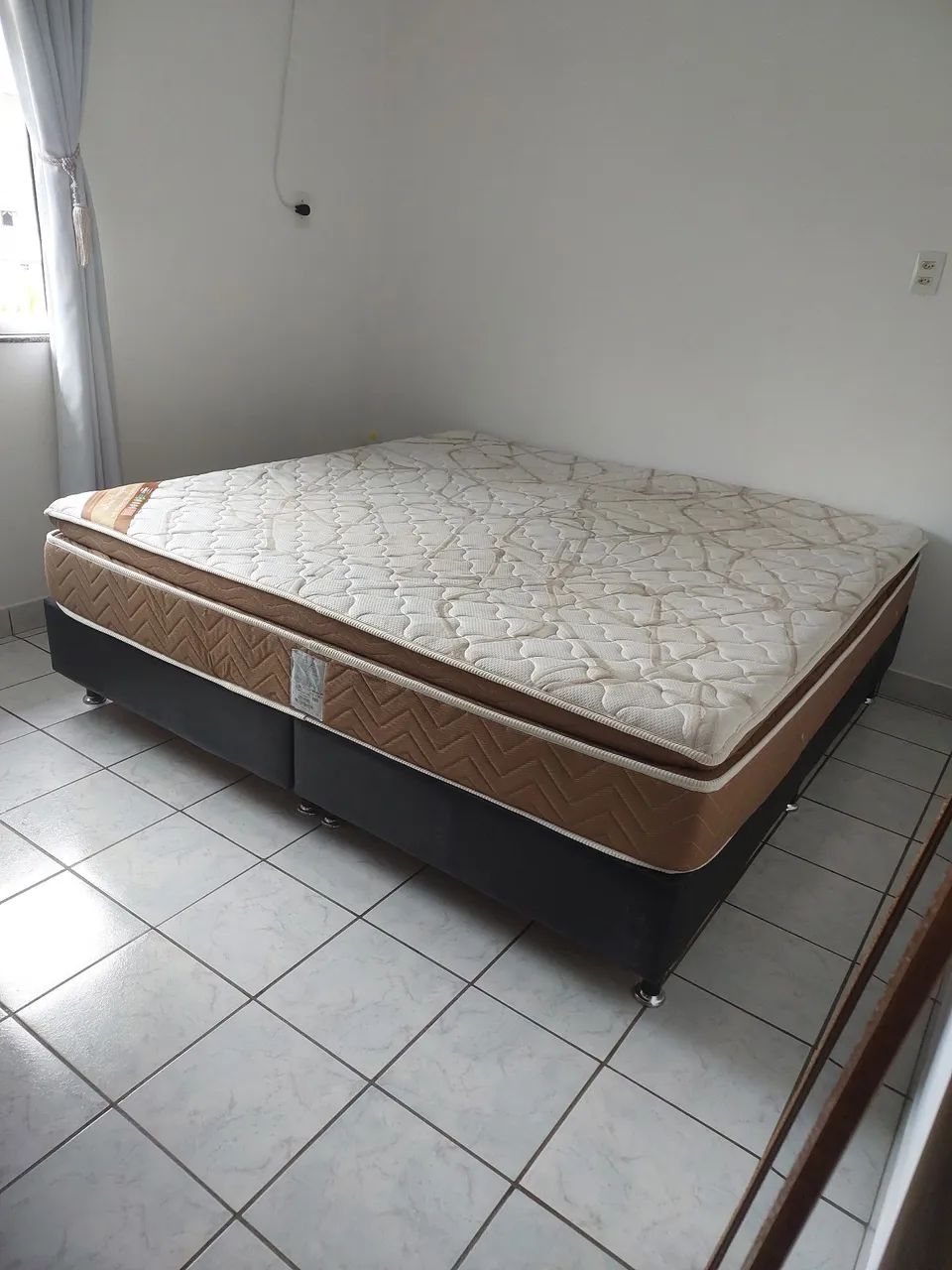 Cama box King Ortobom 