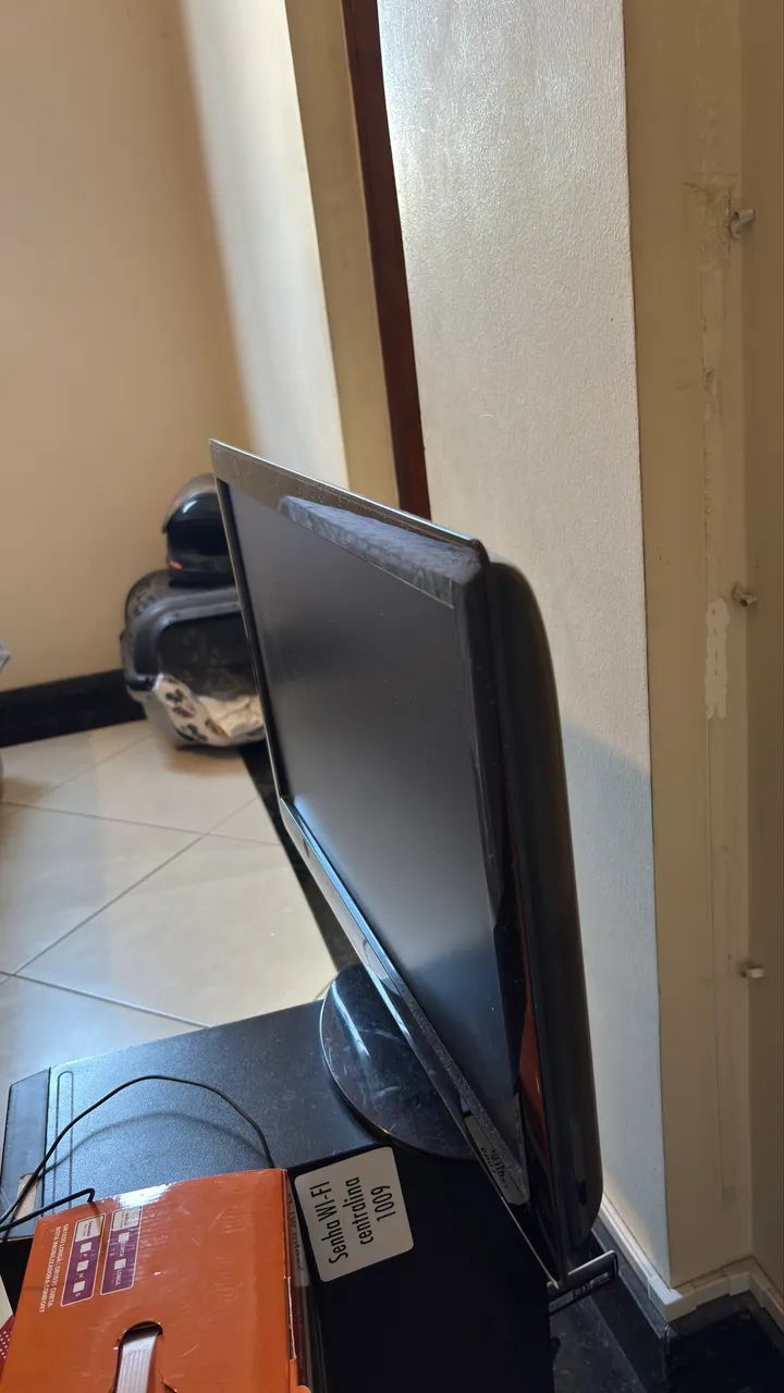 Televisão/Monitor TV Samsung SyncMaster P2470HN 24 Polegadas Full HD - Foto 3