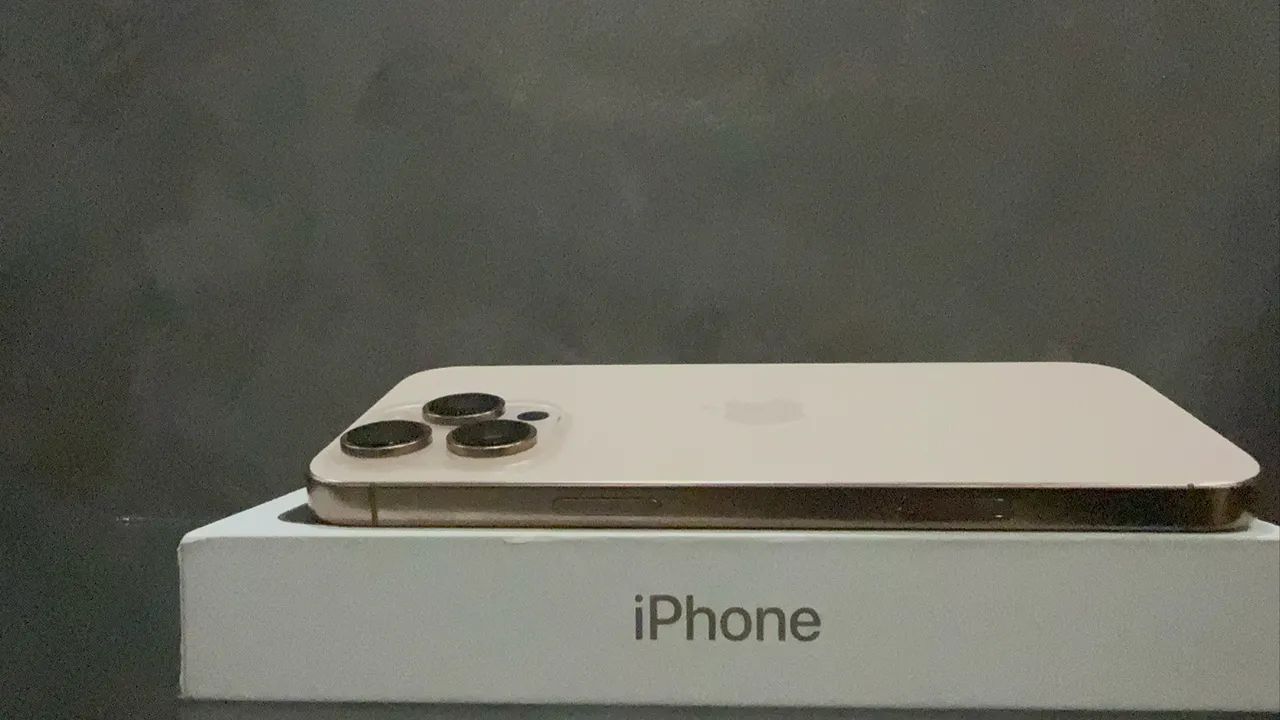iPhone 16 pro Max  - Foto 2