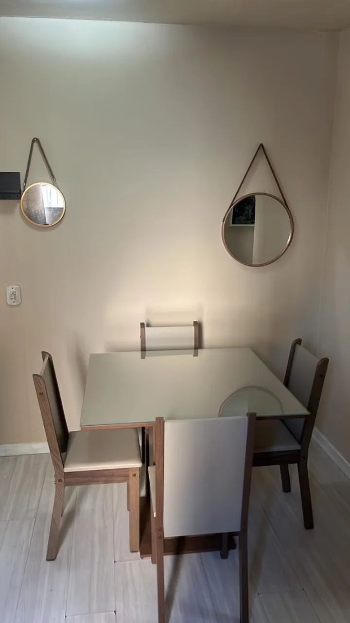 MESA DE JANTAR DE VIDRO