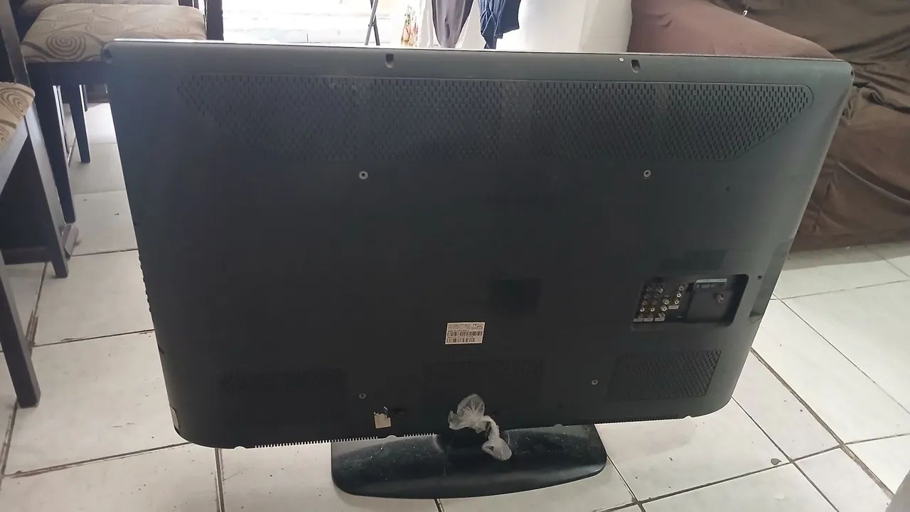 Tv philips 42 polegadas.  - Foto 2
