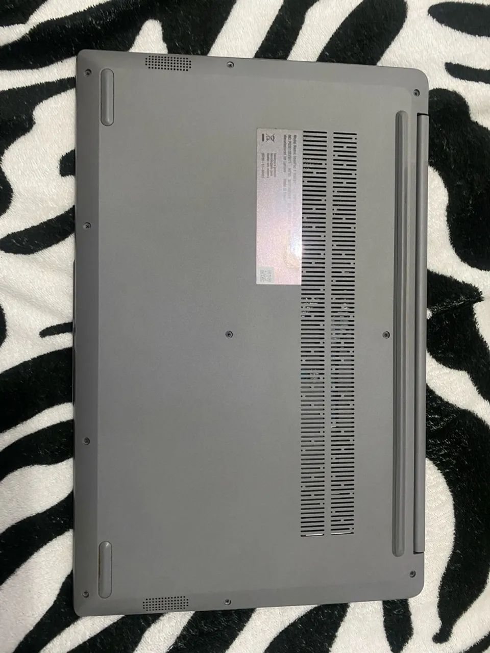 Notebook Lenovo Ideapad 1  - Foto 3
