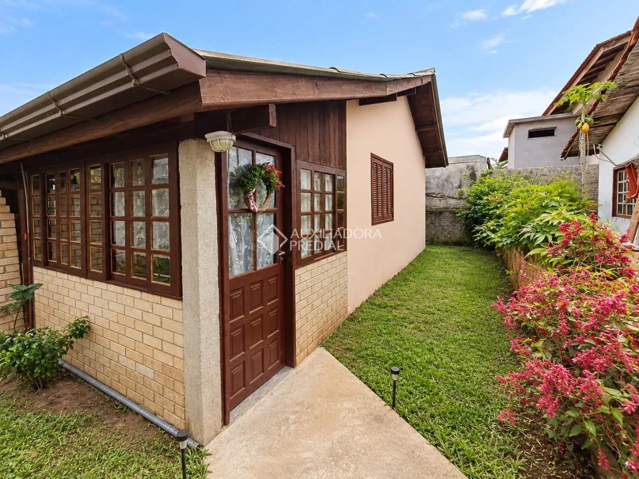 Casa com 6 quartos e 210m² à venda em Rio Tavares, Florianópolis. - Foto 3