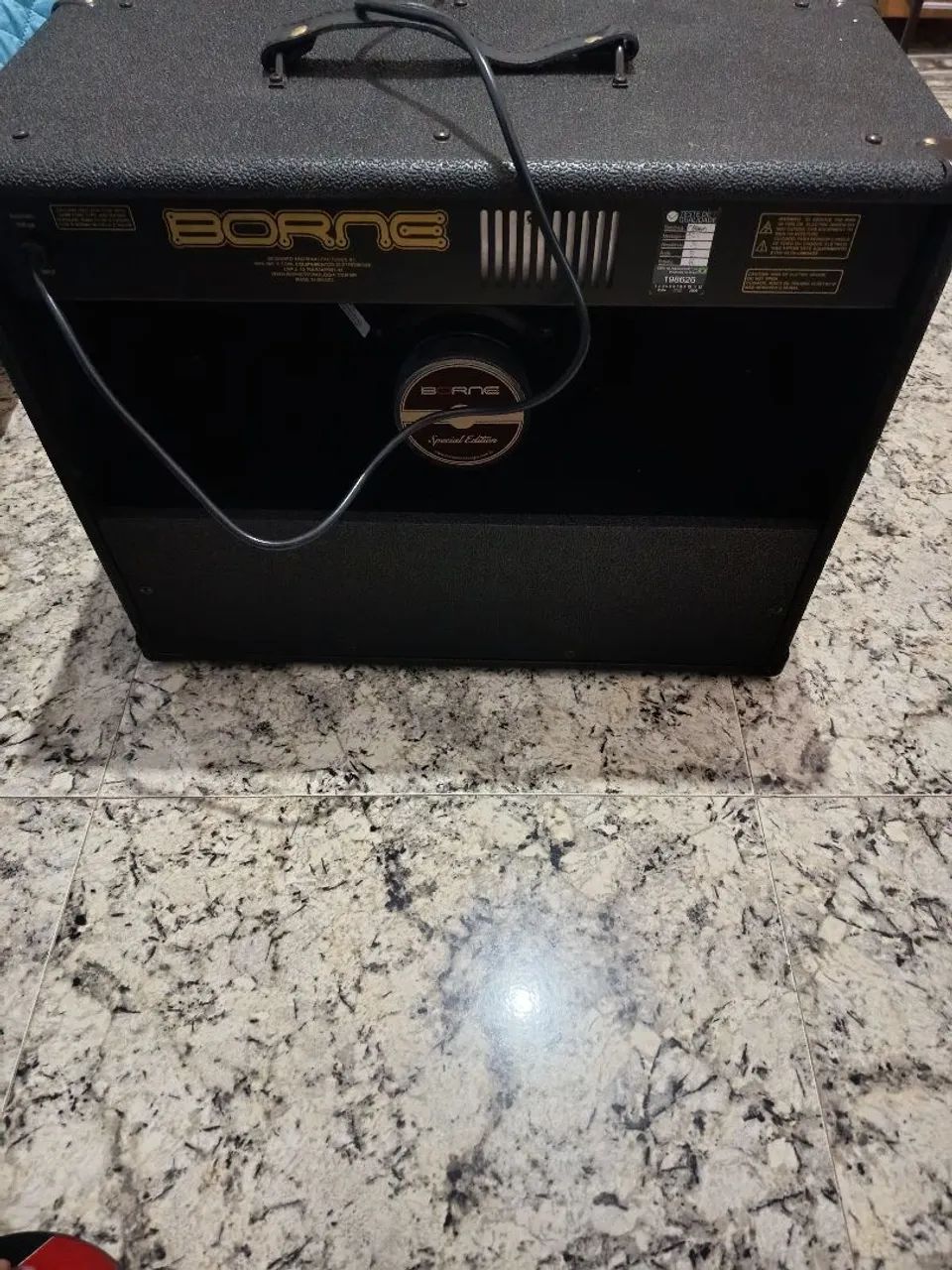Caixa de guitarra  - Foto 3