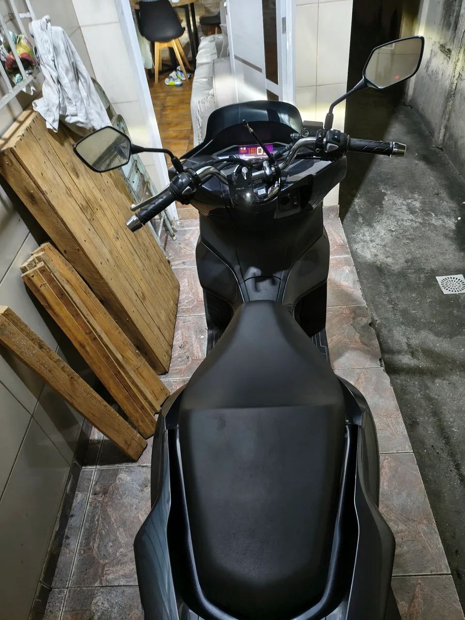 Vendo pcx 2024  - Foto 3