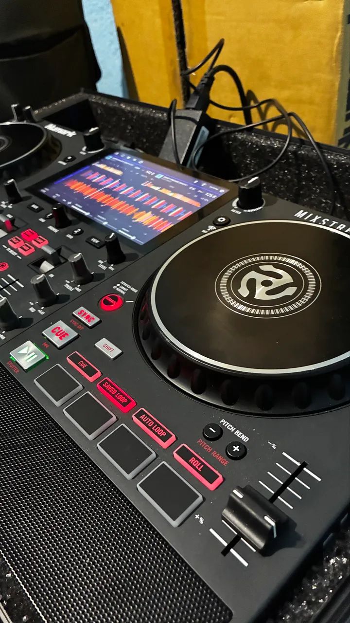 CONTROLADORA NUMARK MIXSTREAM PRO+ PLUS NOVA + CASE  - Foto 5