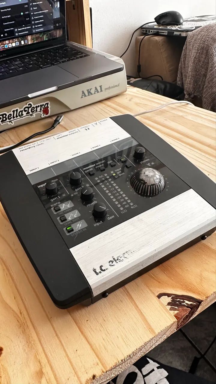 Interface de áudio TC Electronic konnekt 6  - Foto 2