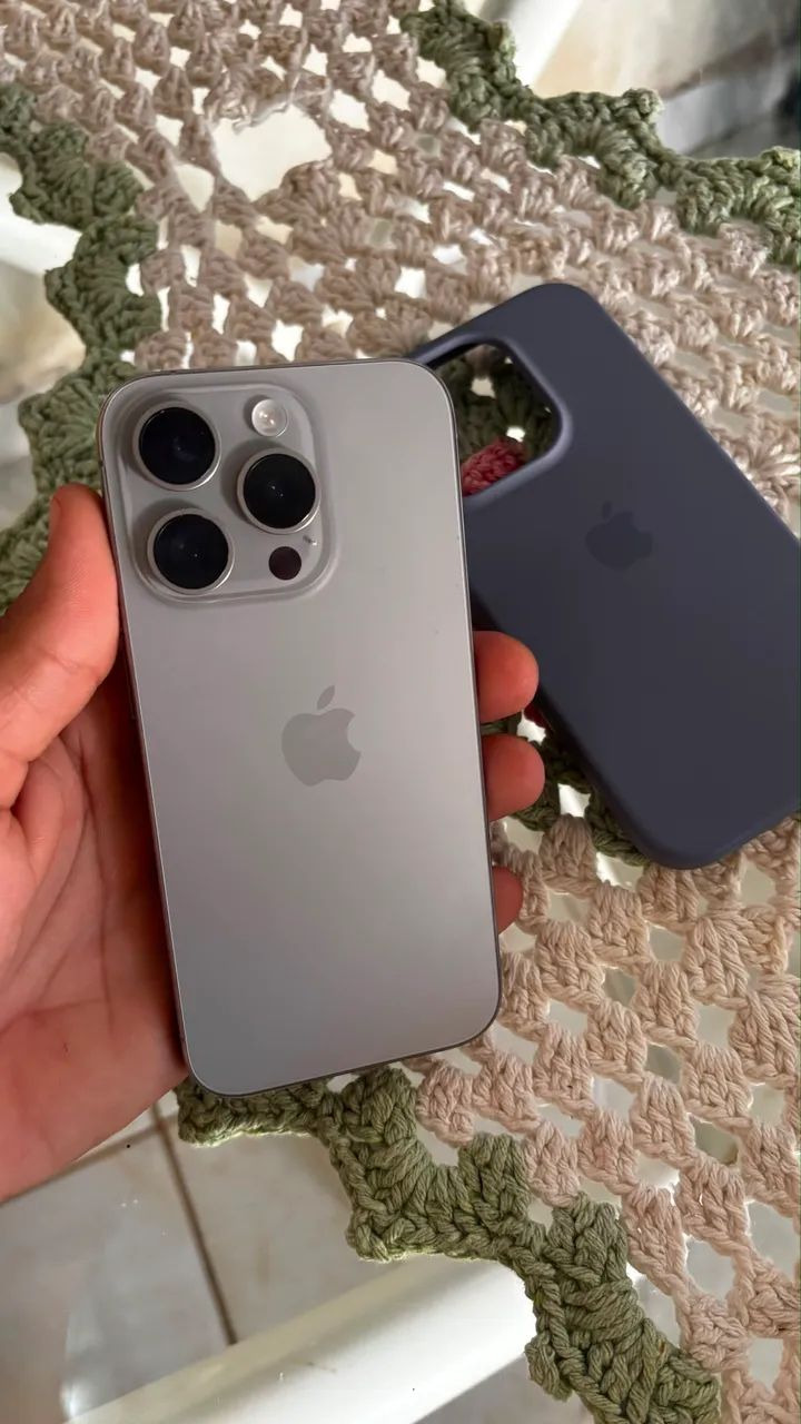 iPhone 15 PRO - Foto 2