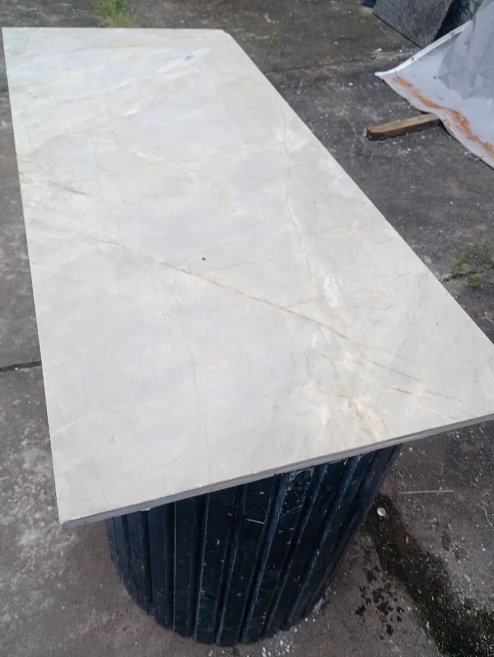 Mesa de mármore 