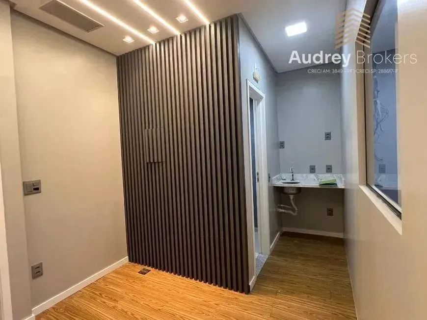 Sala no Soberane para venda, 35m² - em Adrianópolis - Foto 2