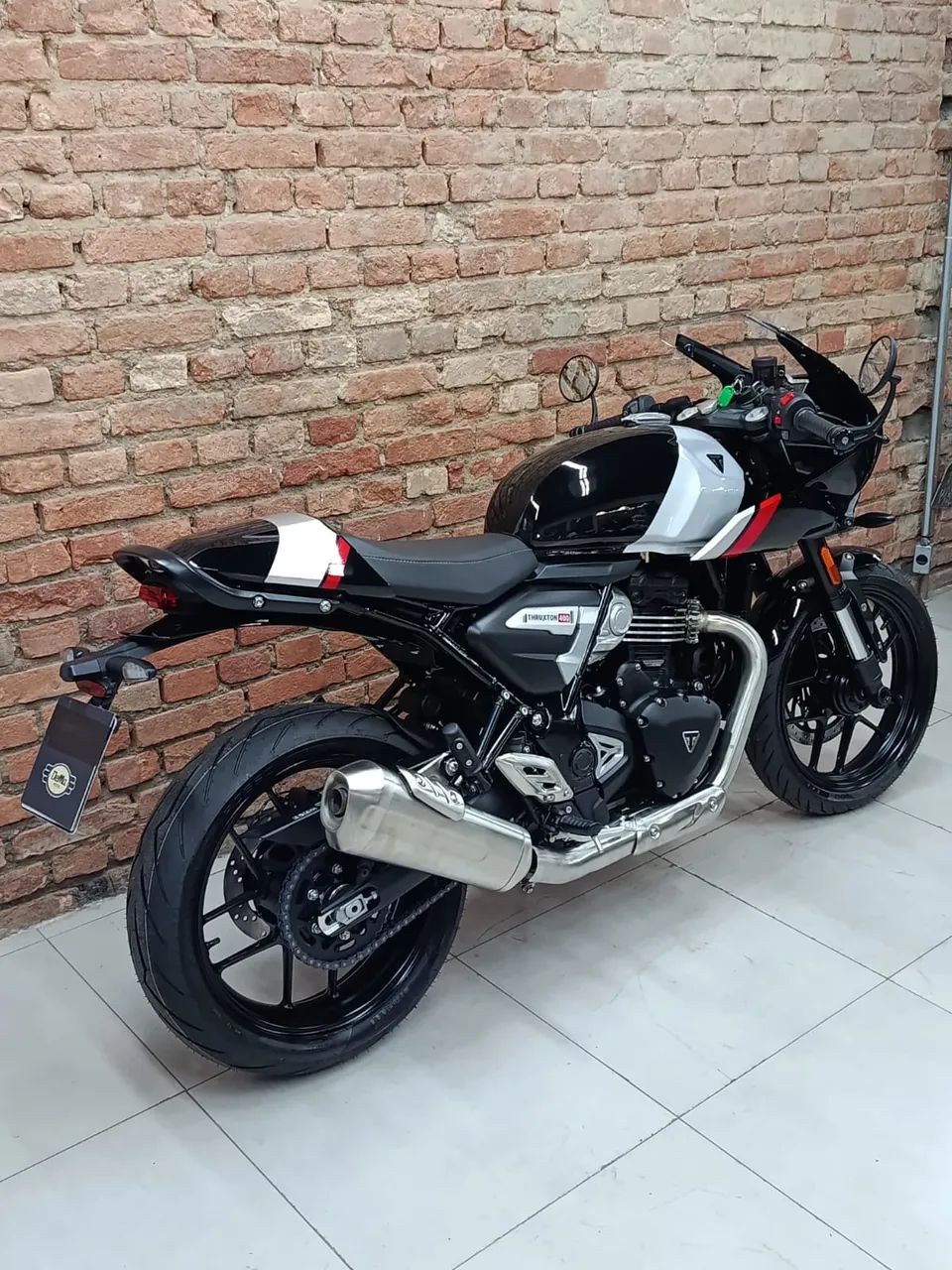 Triumph 400 - Foto 5