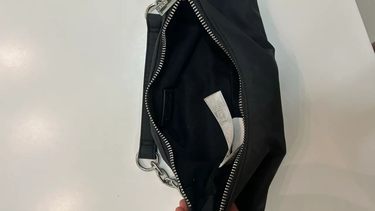 bolsa preta com corrente - Foto 3