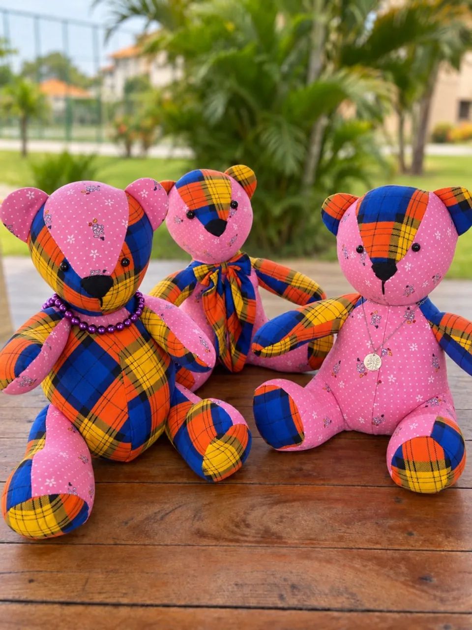 Urso de memória personalizado feito com roupa especial  - Foto 3