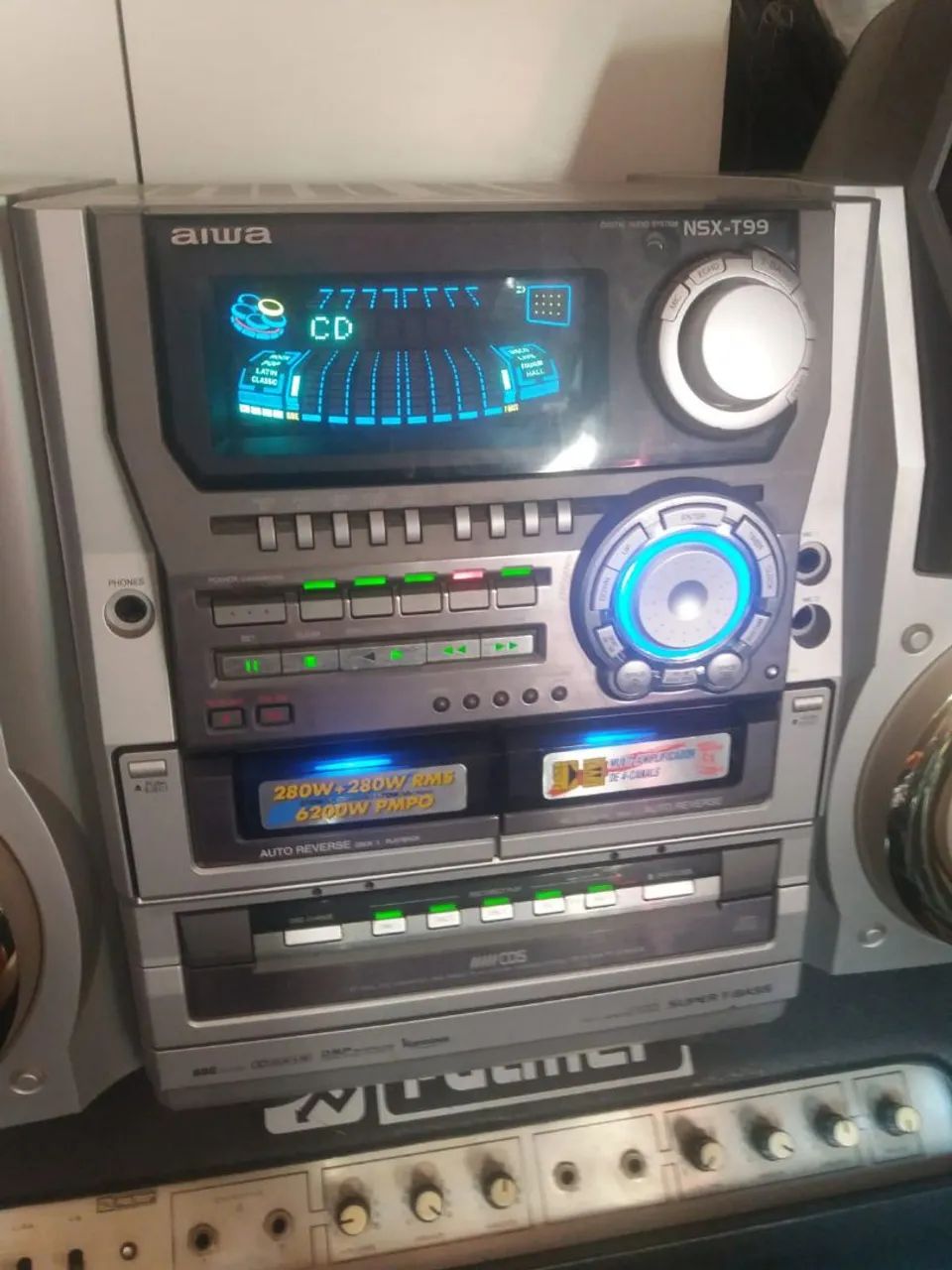MICRO SYSTEM AIWA T-99. 5 CDS CHANGER - Foto 2