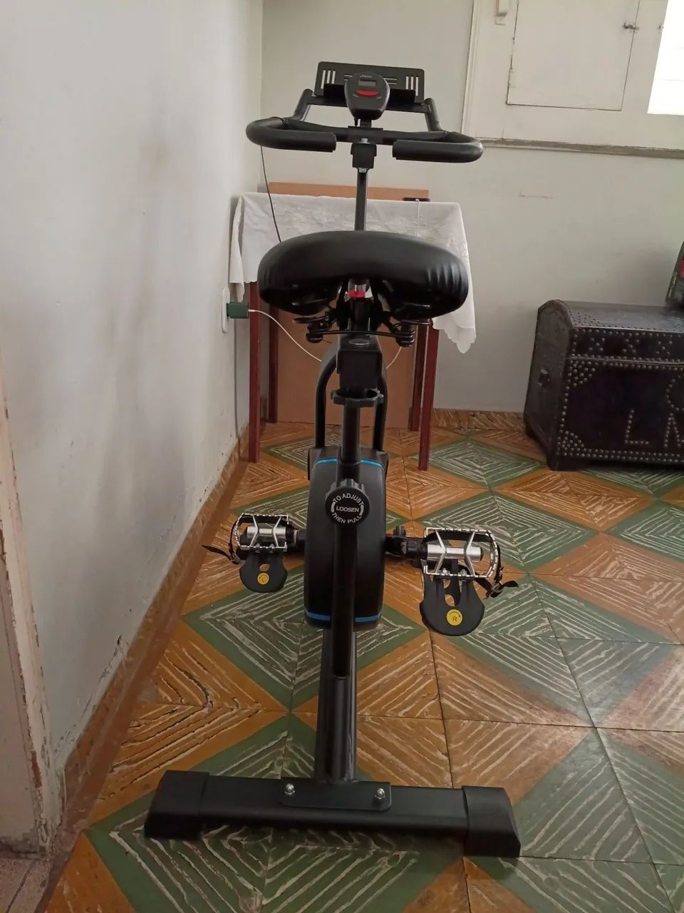 Bicicleta ergométrica academia. - Foto 4