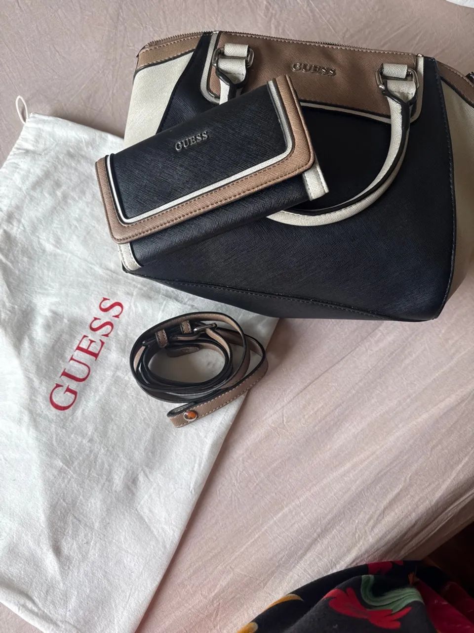 Conjunto bolsa e carteira GUESS  - Foto 2