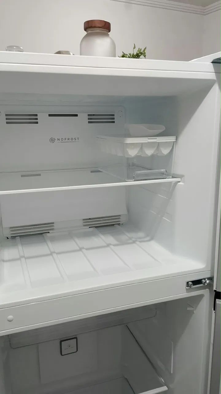 Geladeira midea 347 Litros  - Foto 2