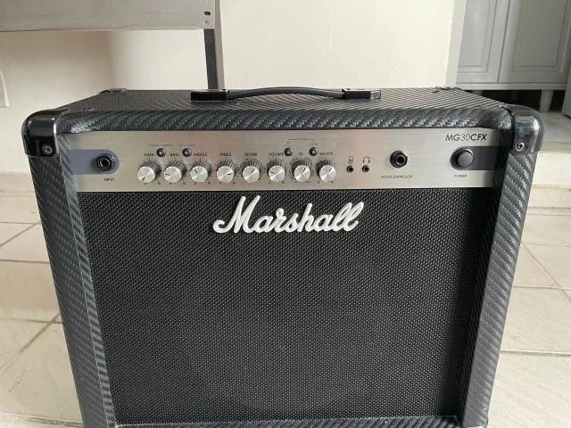 Amplificador de Guitarra Marshall MG30CFX - Foto 2