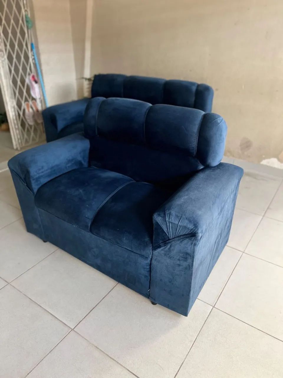 Sofá de 2 lugares. novinho. R$250 - Foto 3