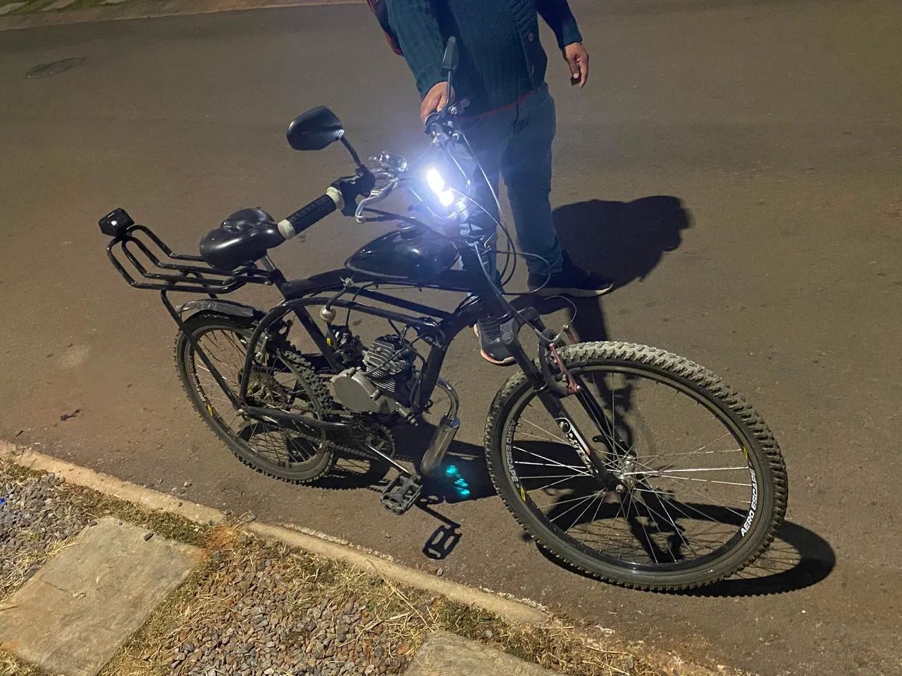 Bicicleta motorizada - Foto 3