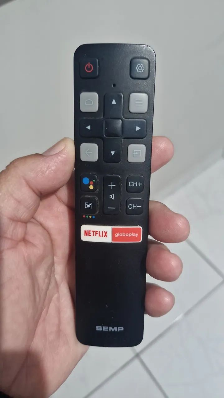 Smartv 50 polegadas ótima TV com vários recursos fáceis de usar - Foto 4