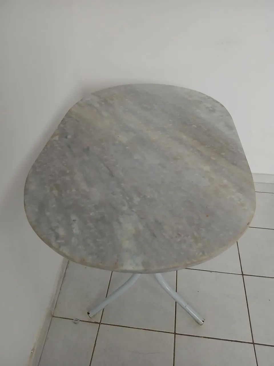 Mesa Oval para 4 pessoas - Foto 2
