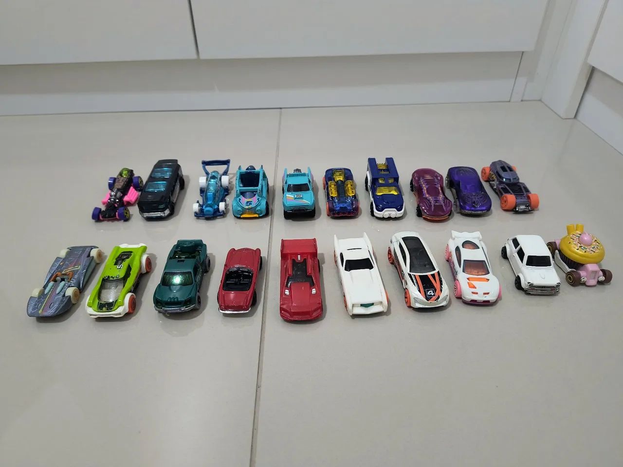 Pista hotwells e carrinhos - Foto 5