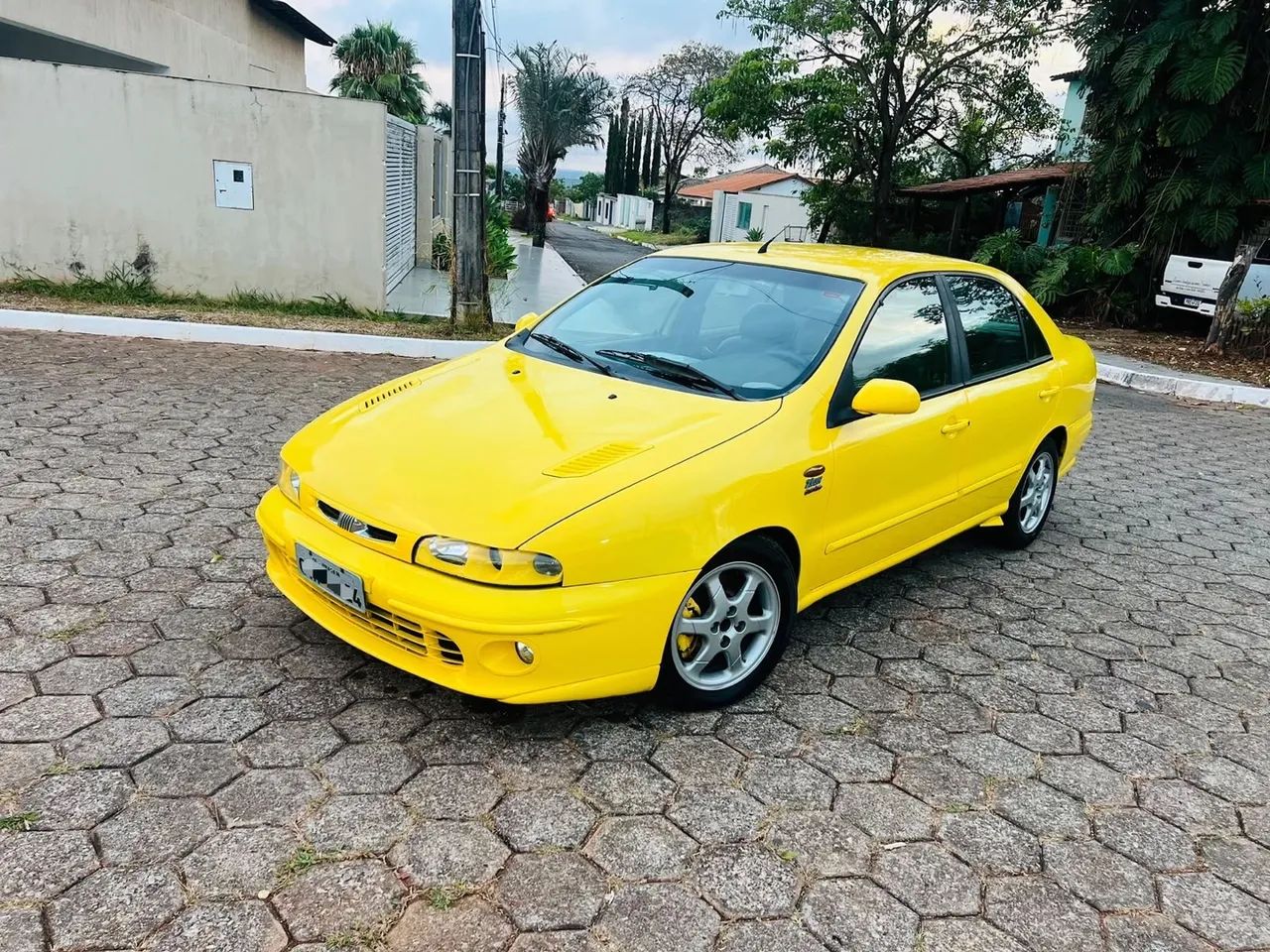 Fiat Marea Turbo 2.0 20V 4P 2000