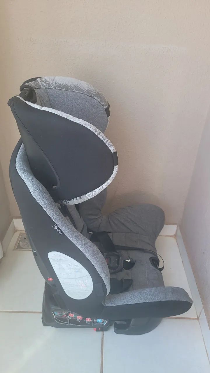 Cadeirinha Safety 1st Multifix com ISOFIX<br>Muito Conservada! - Foto 2