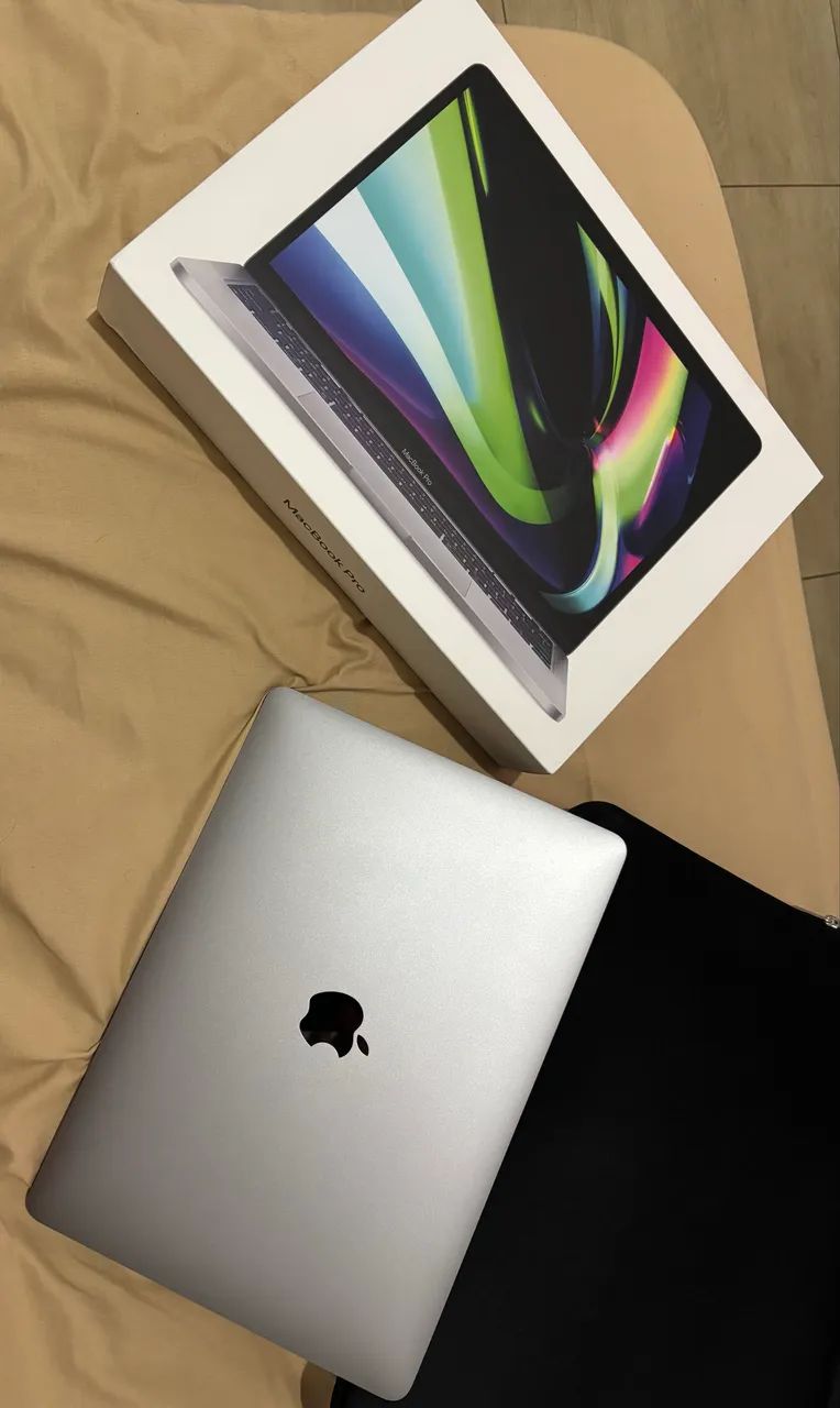 Macbook PRO M1 Cinza 8gb 256 SSD + MAGIC MOUSE - Notebooks