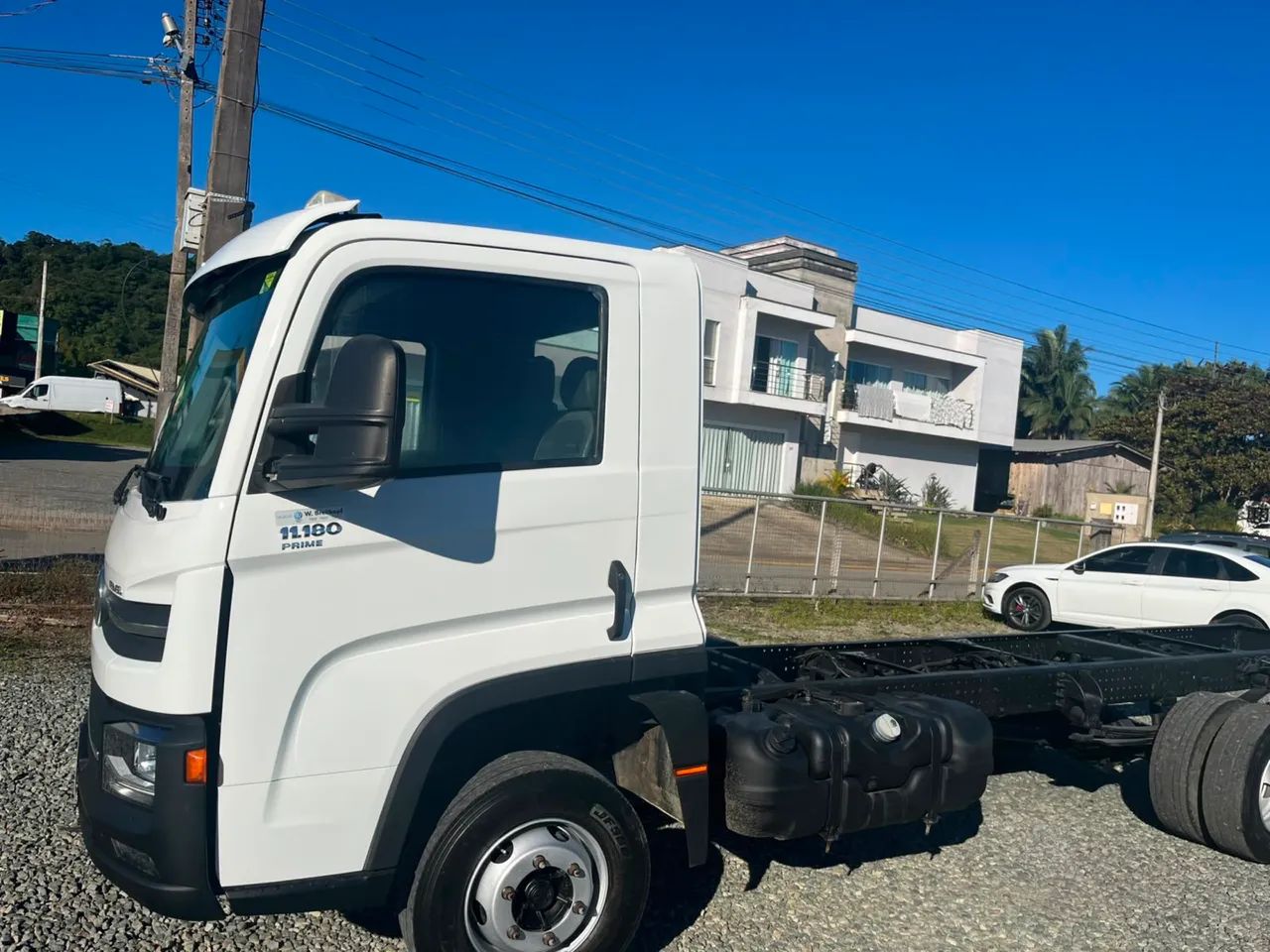 VW 11.180 Prime 4x2 - Foto 3