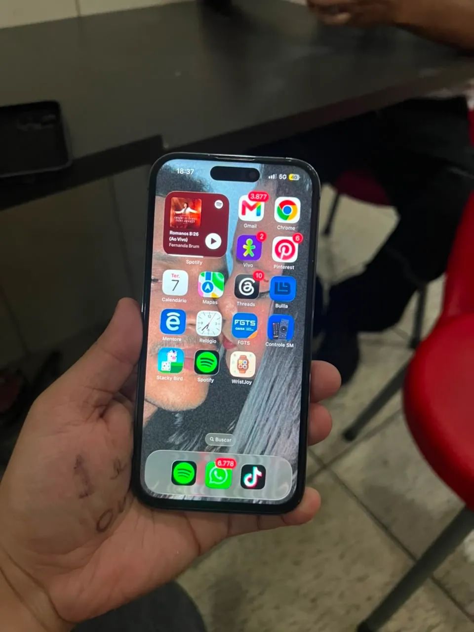 iPhone 14 Pro - Foto 2