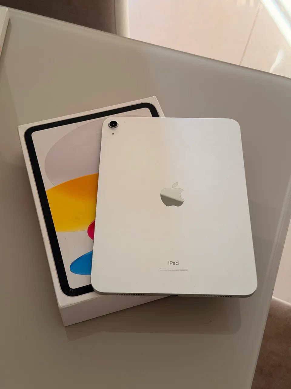 Apple IPad 10ª Geração - Silver 64gb