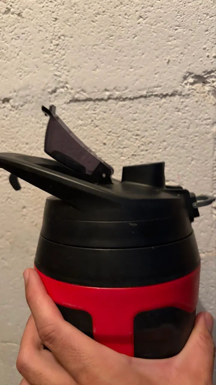Garrafa térmica Under Armour Playmaker 1,9L  - Foto 5