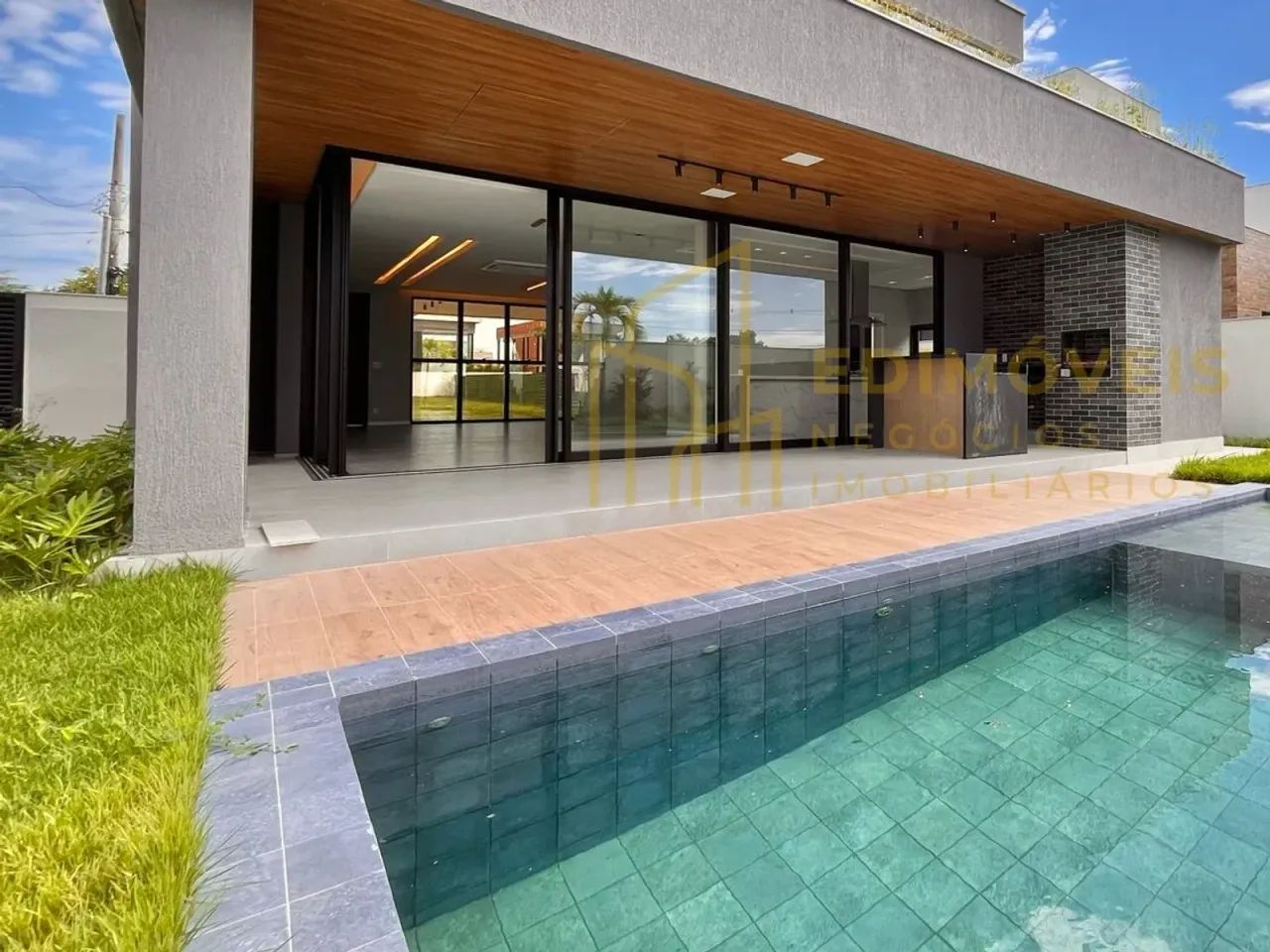Oportunidade única no Jacuhy: casa duplex com 3 suítes e acabamentos premium! - Foto 4