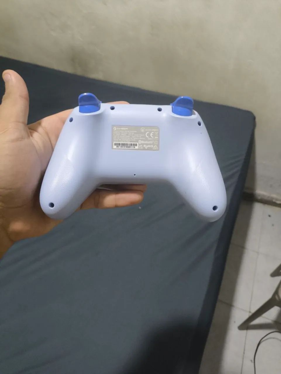 CONTROLE GAMESIR NOVA LITE seminovo - Foto 4