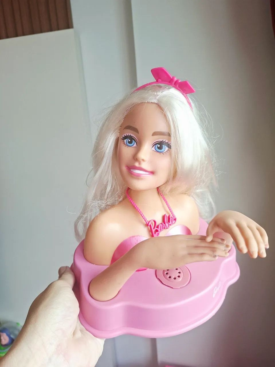 Barbie maquiagem e cabelo - Foto 2