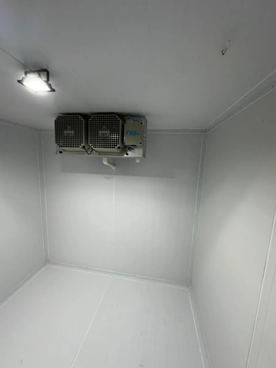 CAMARA FRIA 2x2 RESFRIADA