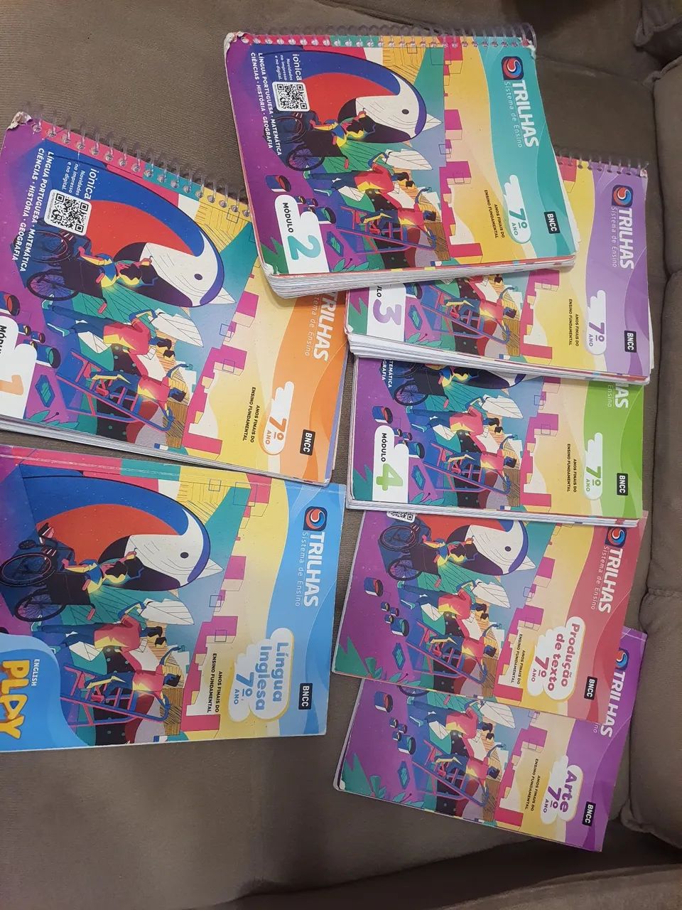 Livros Didáticos 7° Ano Sistema Trilhas  - Foto 3