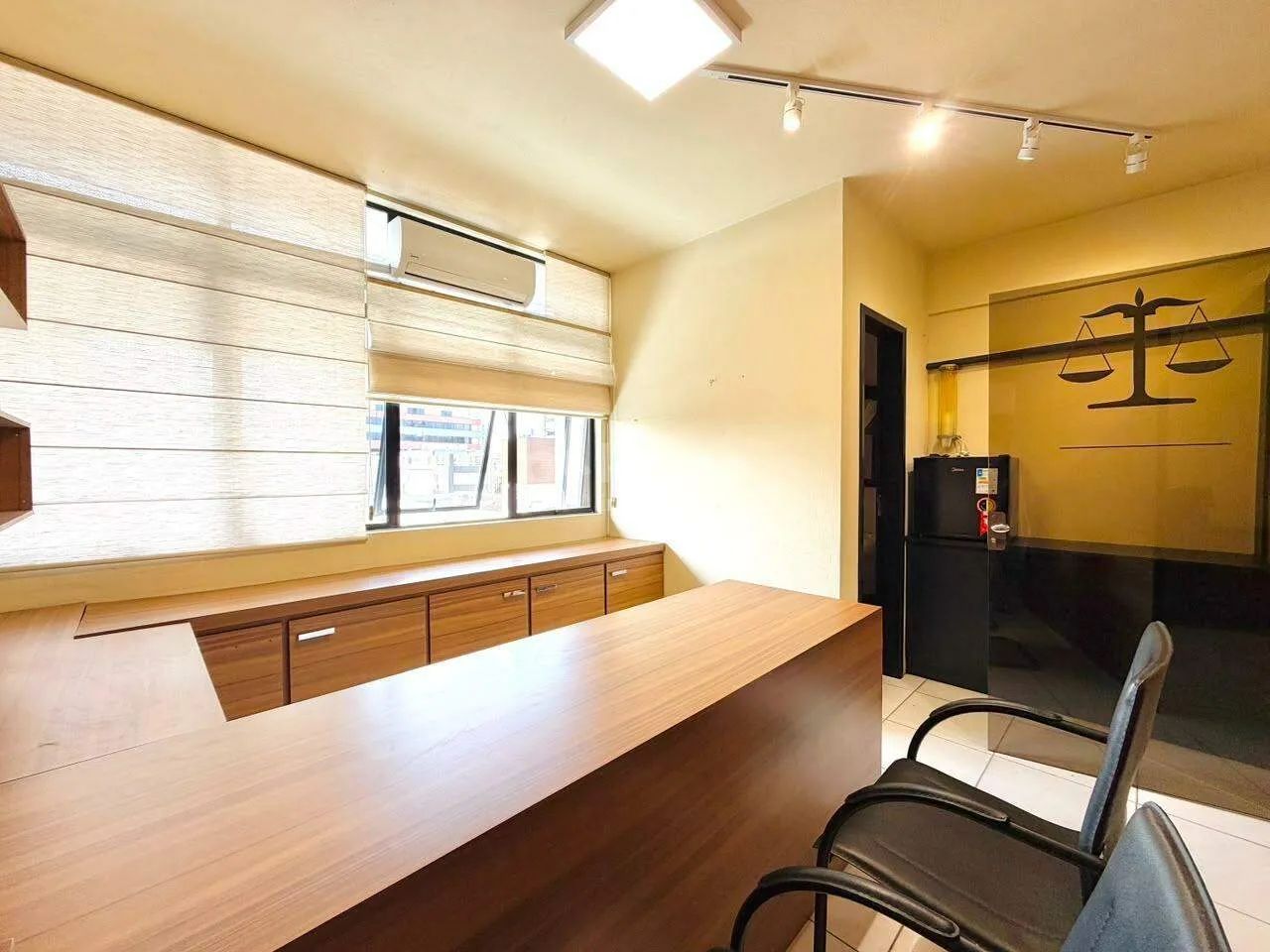 Sala Comercial à Venda no Centro de Tubarão/SC