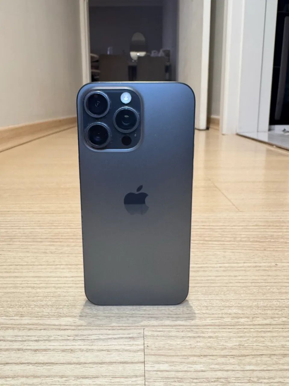 iPhone 15 pro max black - 256gb - 91% bateria - zerado