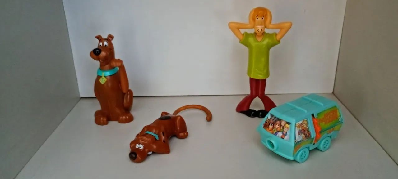 Lote de bonecos coleção McDonald's Scooby  - Foto 5