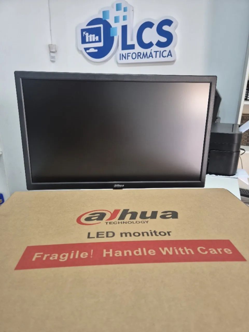 New 19-Inch Monitor417561986037207042