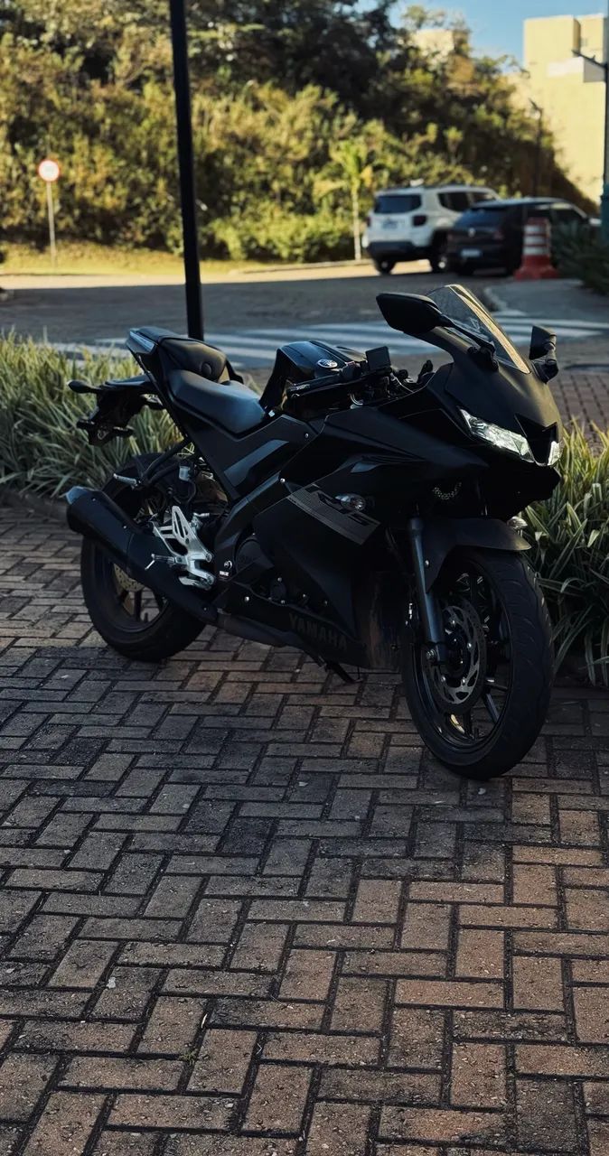 Yamaha R15 - Foto 2