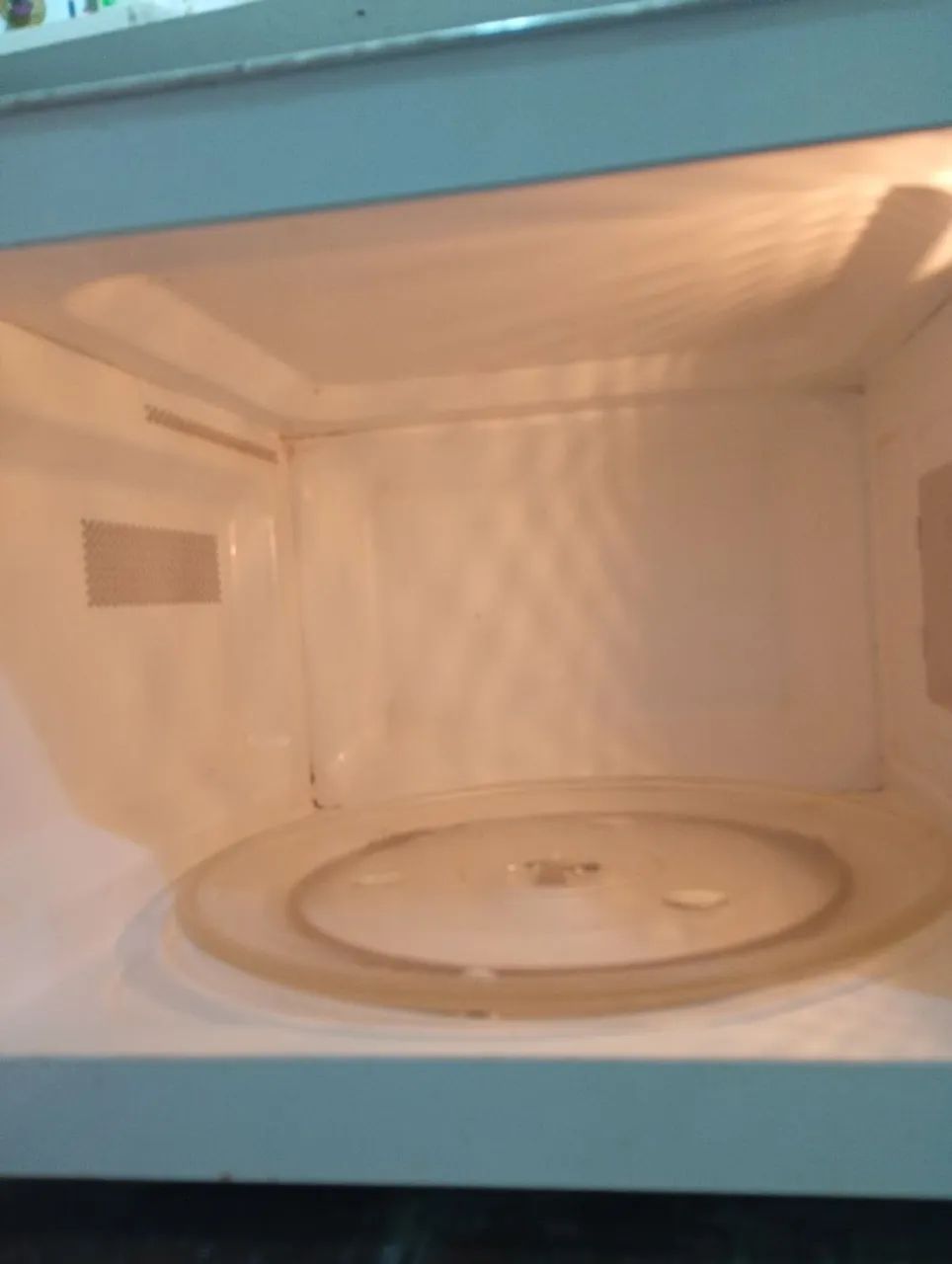 Microondas Electrolux 31 litros - Foto 5